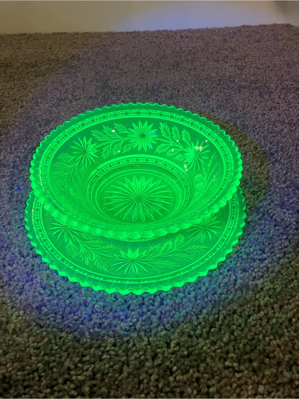 Vtg Imperial Glass Uranium Green Vaseline Depression Star Spray Bowl, Plate